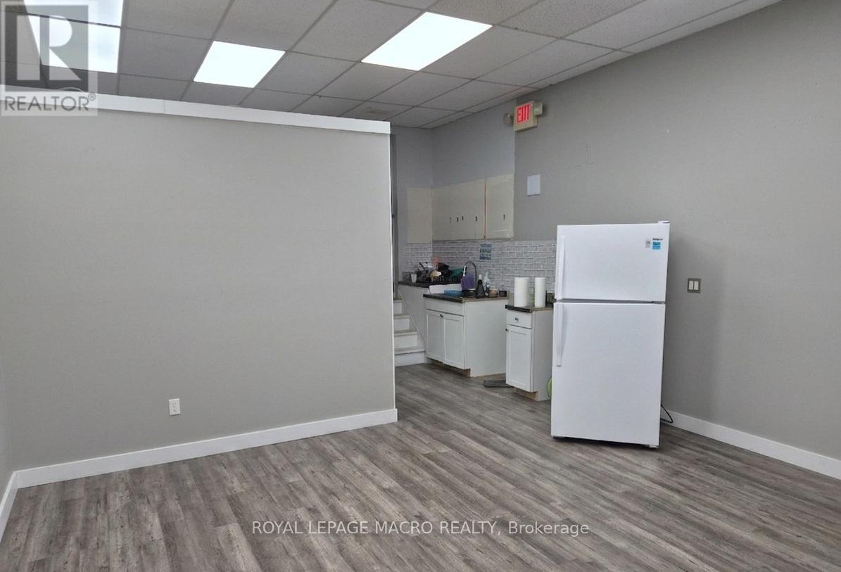 2 - 1022 Barton Street E, Hamilton, Ontario L8L 3E4 - Photo 8 - X12992040