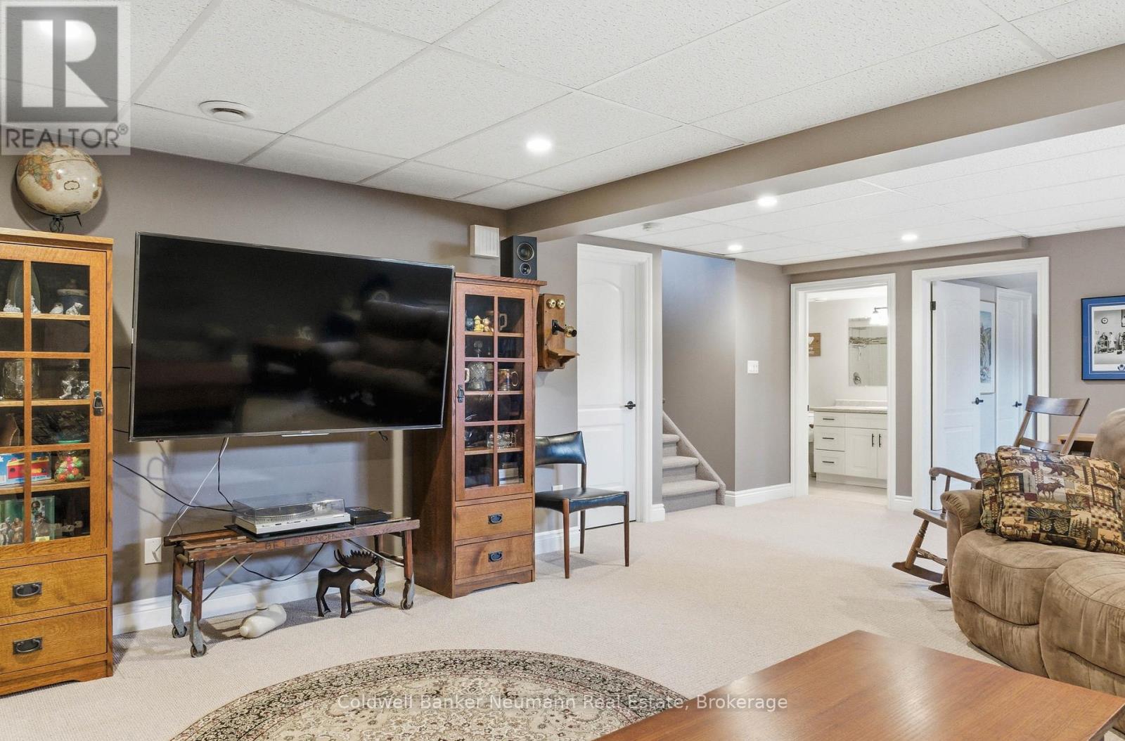 12 Brown Street S, Minto, Ontario  N0G 1M0 - Photo 31 - X12918044