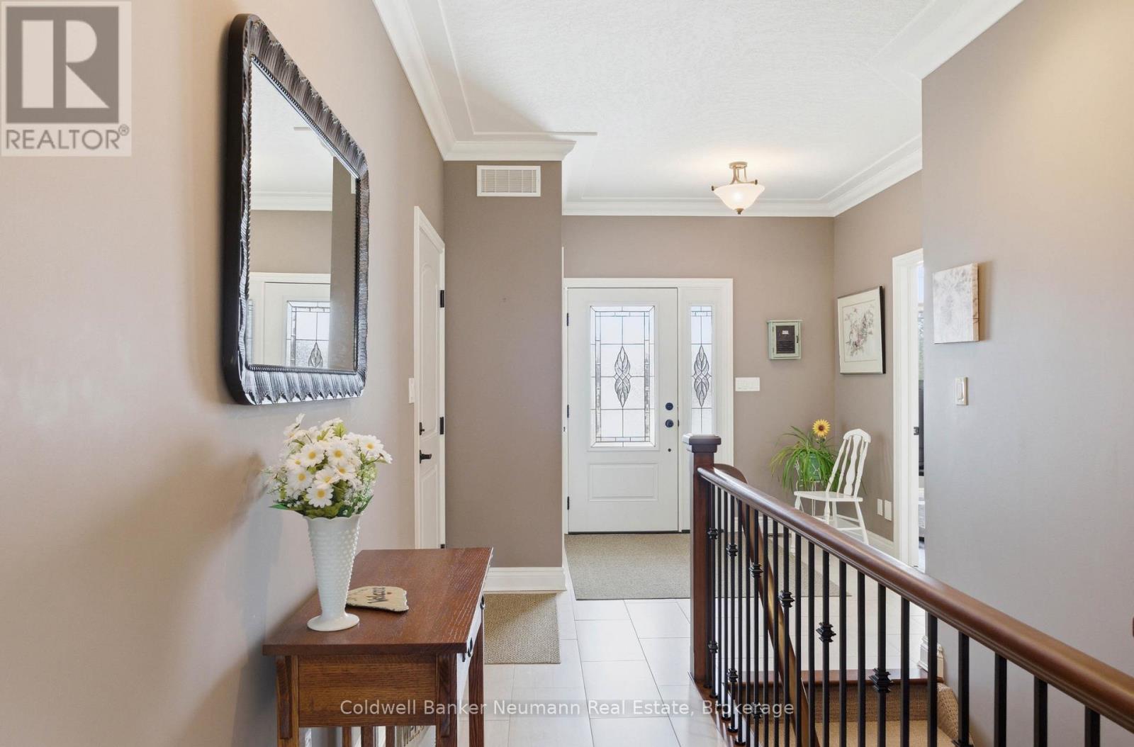 12 Brown Street S, Minto, Ontario  N0G 1M0 - Photo 9 - X12918044