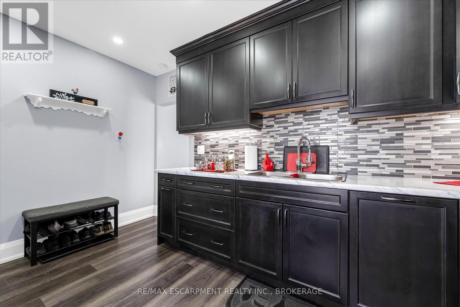 121 Edgemont Street N, Hamilton, Ontario  L8H 4E2 - Photo 14 - X13002290