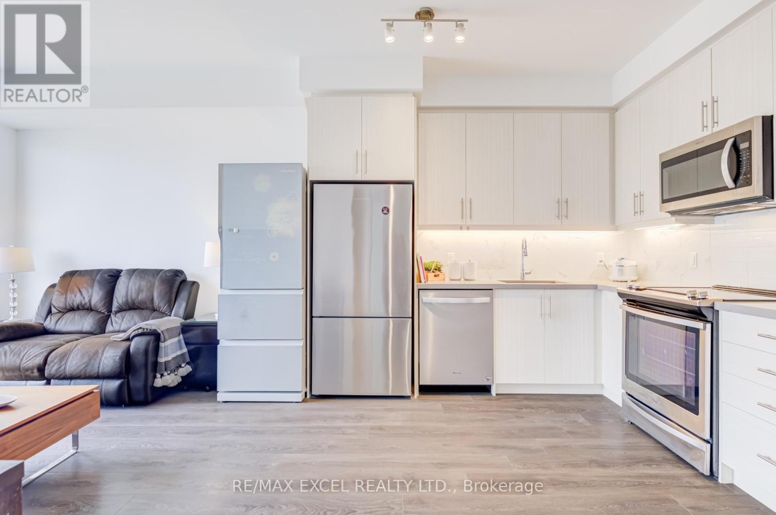 1006 - 85 Oneida Crescent, Richmond Hill, Ontario  L4B 0H4 - Photo 31 - N12905374