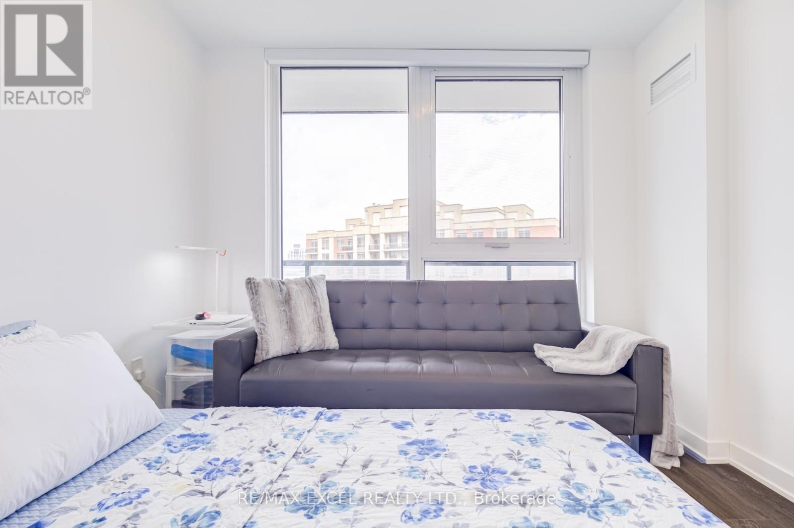 1006 - 85 Oneida Crescent, Richmond Hill, Ontario  L4B 0H4 - Photo 35 - N12905374