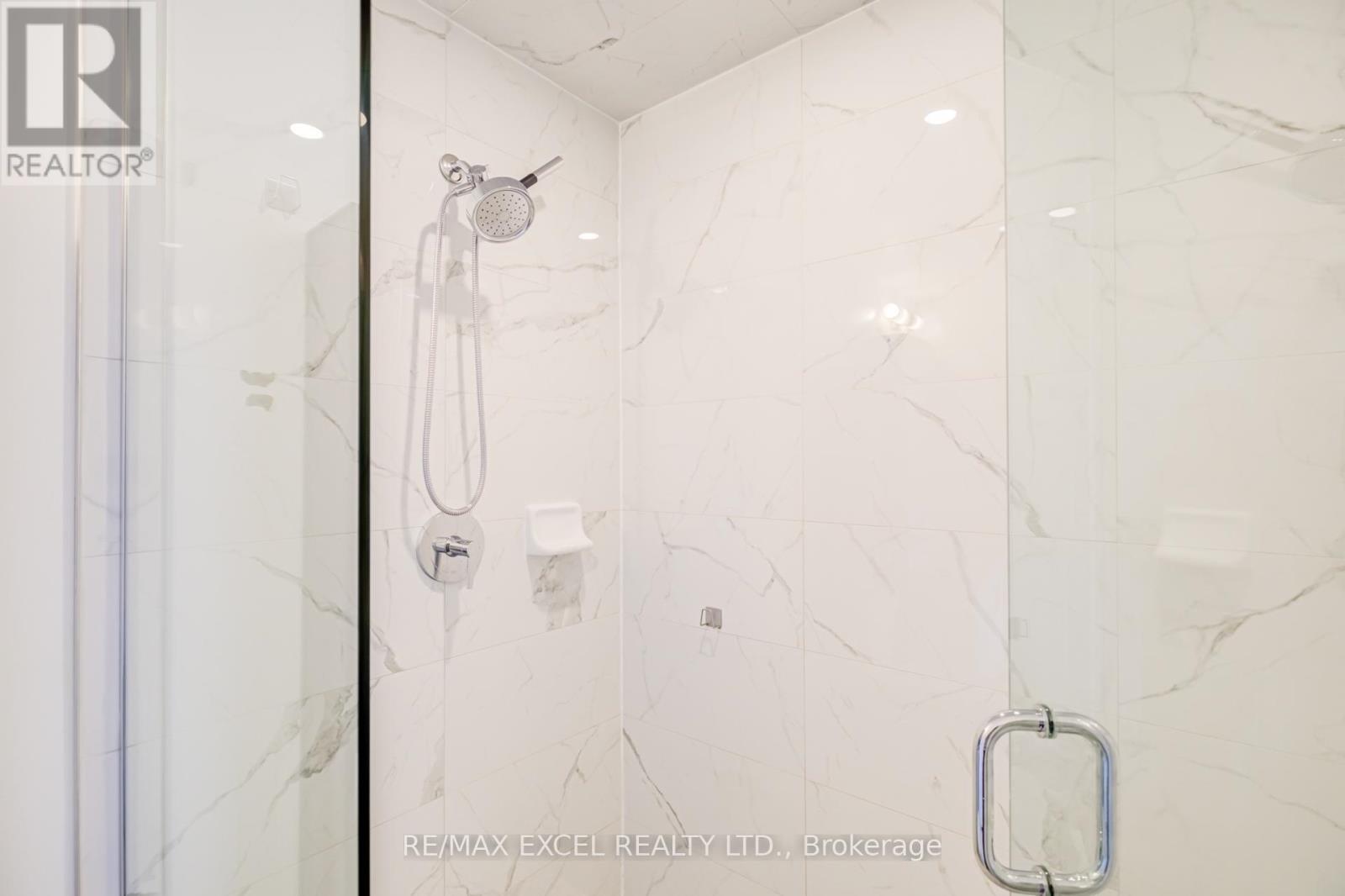 1006 - 85 Oneida Crescent, Richmond Hill, Ontario  L4B 0H4 - Photo 39 - N12905374