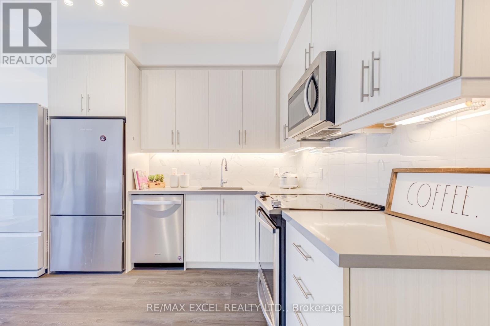 1006 - 85 Oneida Crescent, Richmond Hill, Ontario  L4B 0H4 - Photo 19 - N12905374