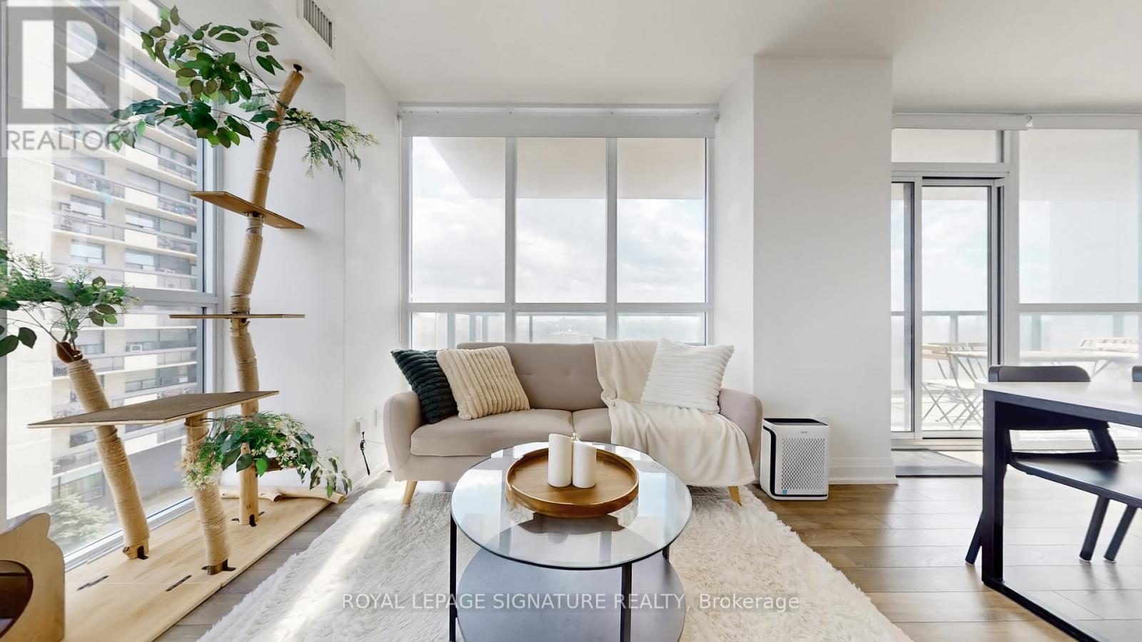 509 - 1461 Lawrence Avenue W, Toronto, Ontario  M6L 0A6 - Photo 9 - W13000398