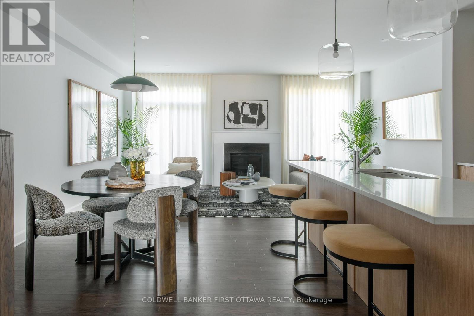 61 Trotman Street, Carleton Place, Ontario  K7C 0J8 - Photo 3 - X12742792