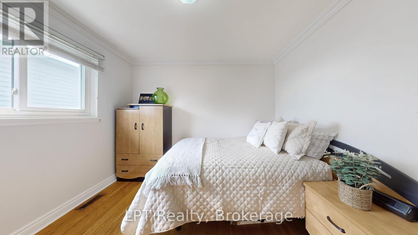 23 Gorsey Square, Toronto, Ontario  M1B 1A6 - Photo 11 - E13002056