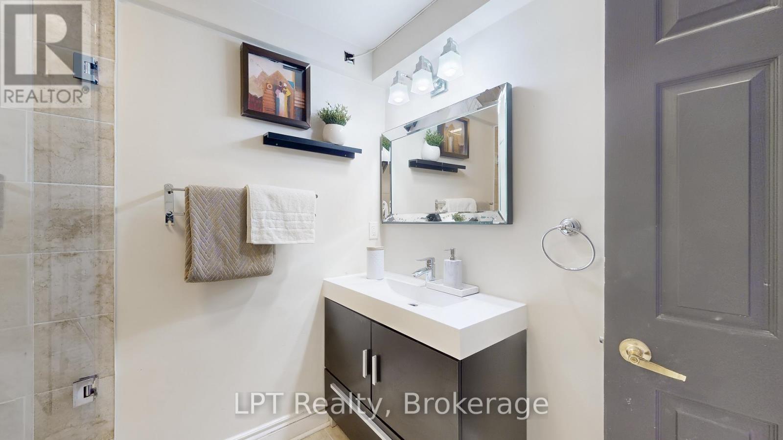 23 Gorsey Square, Toronto, Ontario  M1B 1A6 - Photo 23 - E13002056