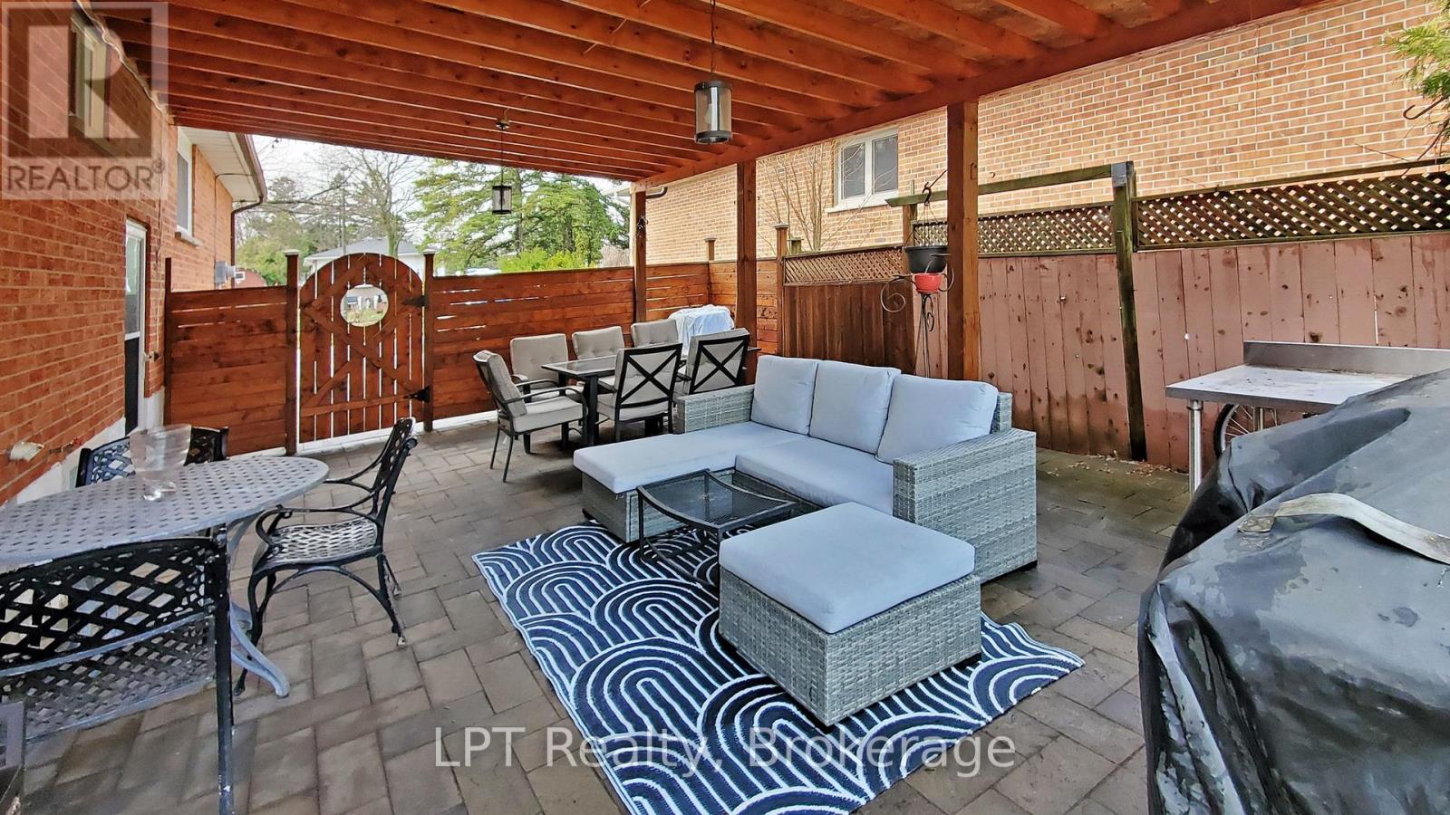 23 Gorsey Square, Toronto, Ontario  M1B 1A6 - Photo 26 - E13002056