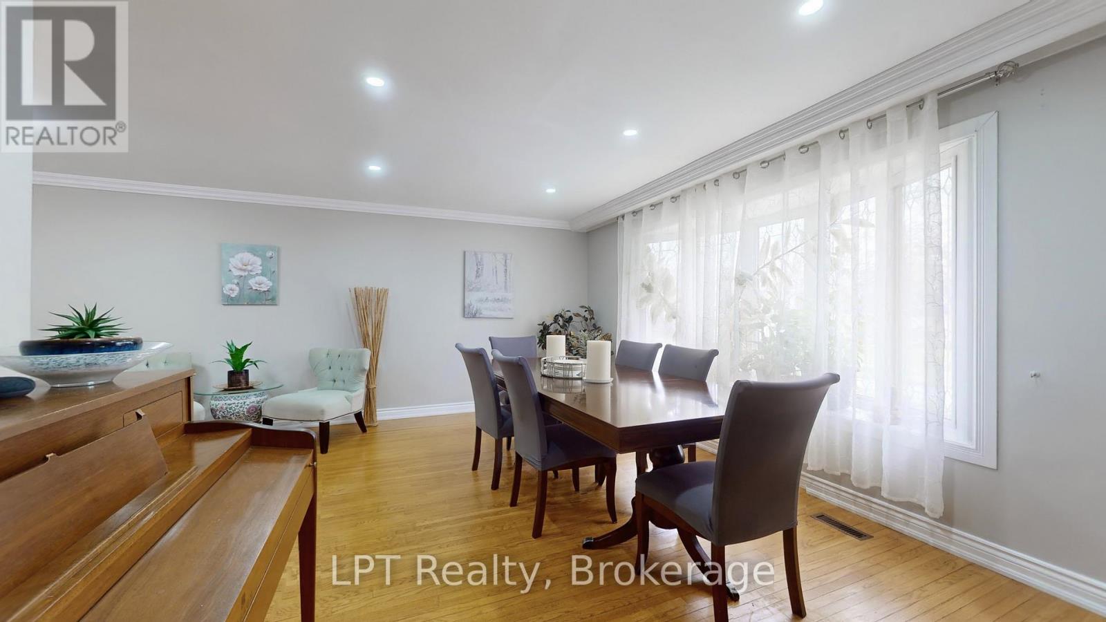 23 Gorsey Square, Toronto, Ontario  M1B 1A6 - Photo 5 - E13002056