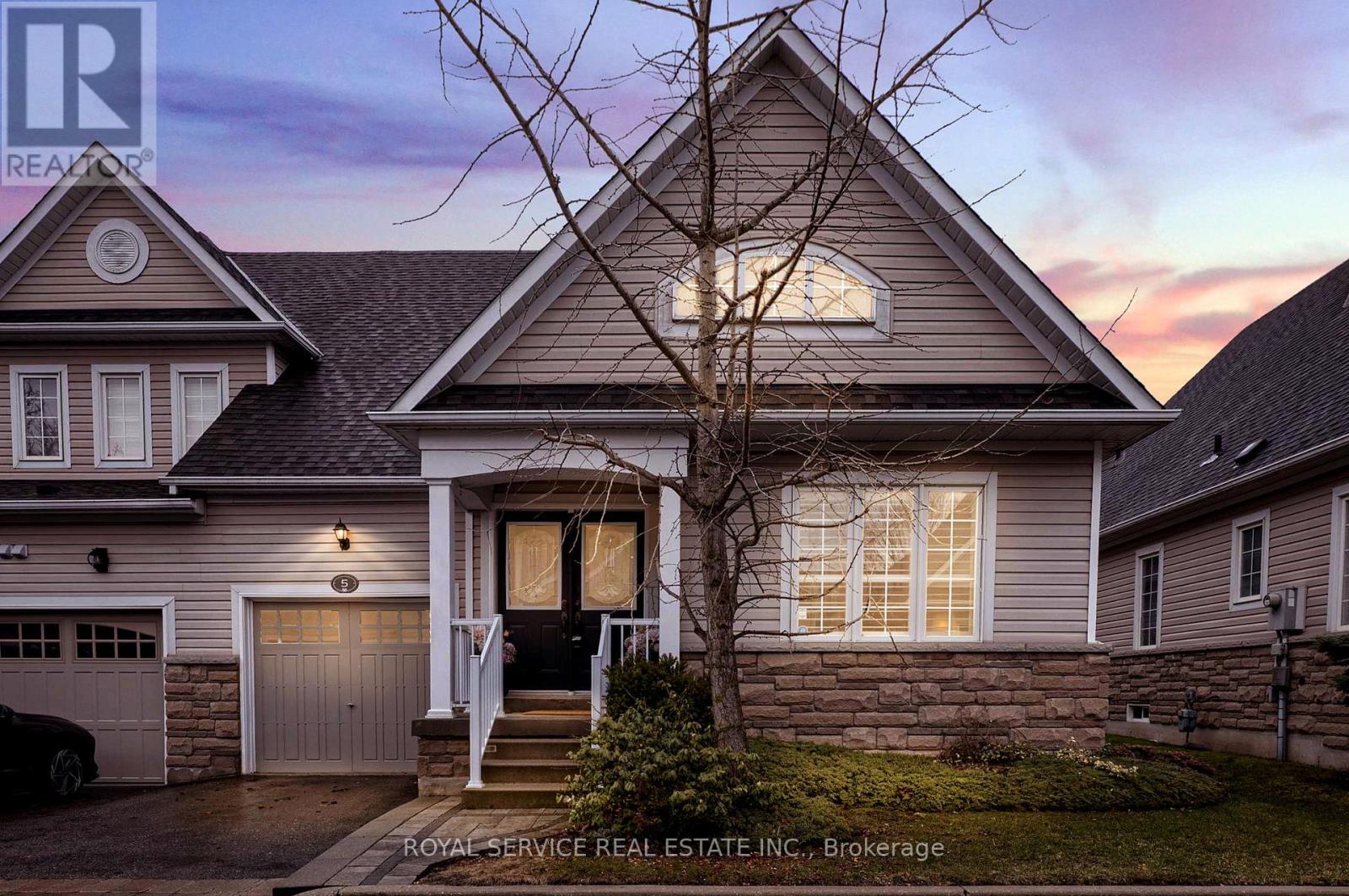 5 - 350 Lakebreeze Drive, Clarington, Ontario  L1B 0A2 - Photo 1 - E13002128