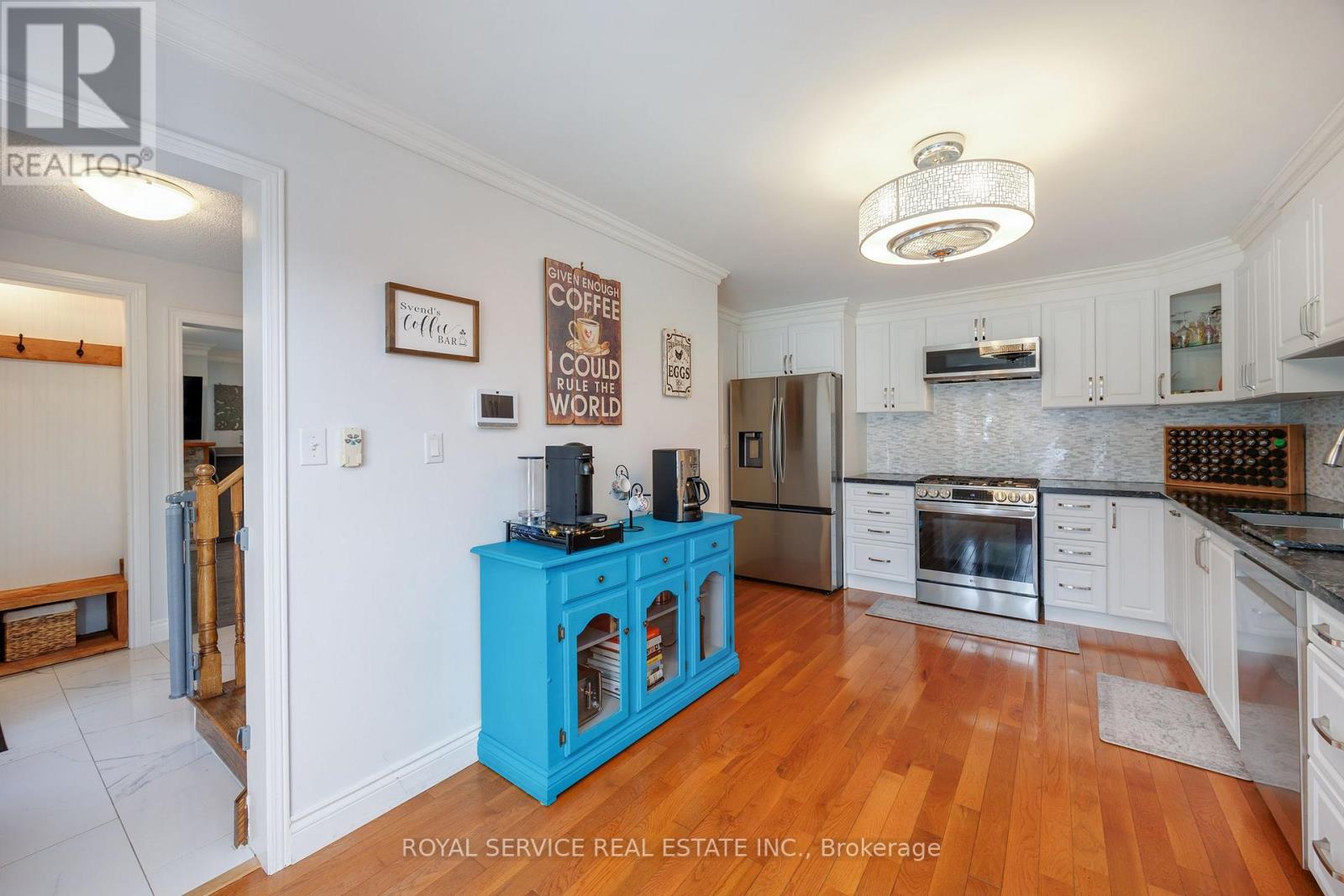 41 Apple Blossom Boulevard, Clarington, Ontario  L1C 4L9 - Photo 10 - E13002150