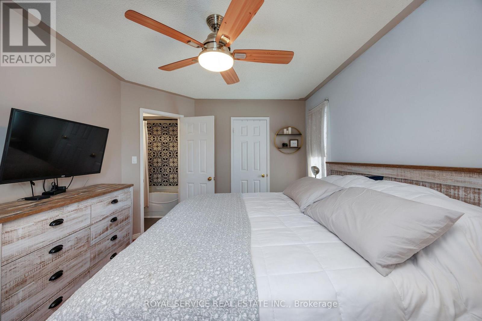 41 Apple Blossom Boulevard, Clarington, Ontario  L1C 4L9 - Photo 23 - E13002150