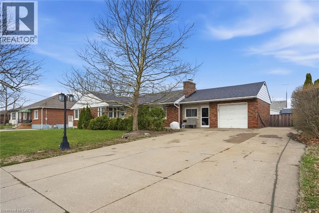 66 Richmond Street, Thorold, Ontario  L2V 3H1 - Photo 3 - 40820776