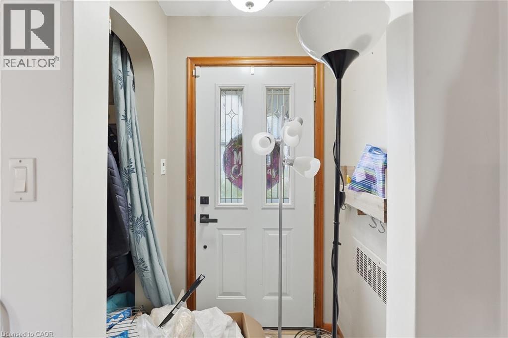 66 Richmond Street, Thorold, Ontario  L2V 3H1 - Photo 6 - 40820776