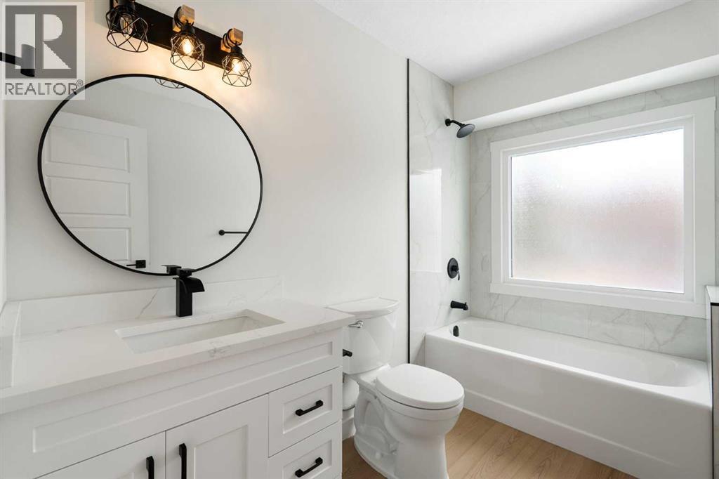 24 Hawkwood Crescent Nw, Calgary, Alberta  T3G 1X5 - Photo 32 - A2295538