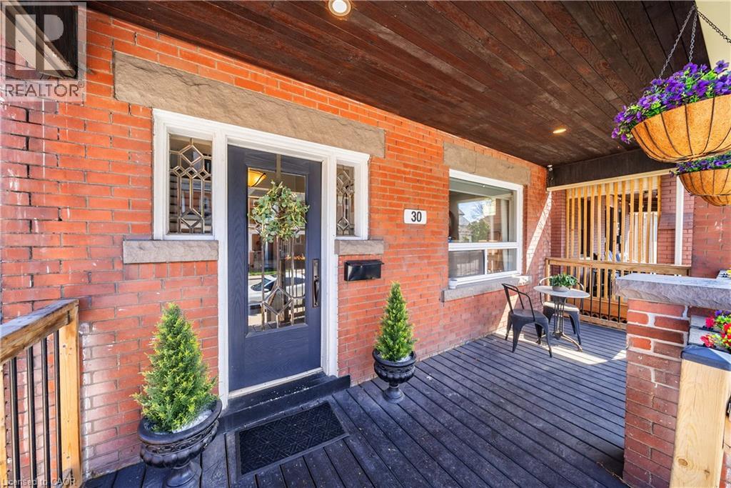 30 Lottridge Street, Hamilton, Ontario  L8L 6T5 - Photo 5 - 40820964