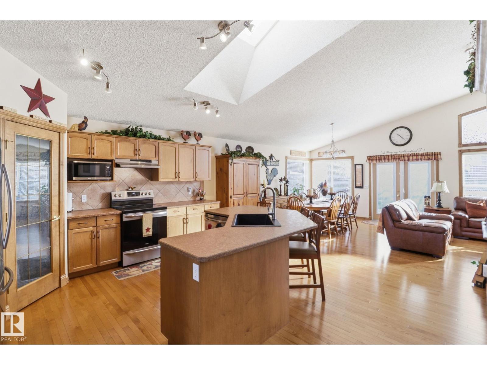 5 Richelieu Pl, Beaumont, Alberta  T4X 1S4 - Photo 10 - E4479668