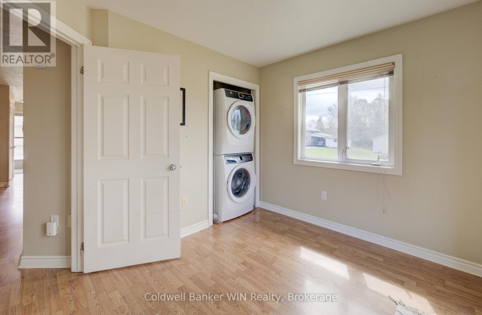 1 - 302 Park Street W, West Grey, Ontario  N0G 1R0 - Photo 15 - X13002352