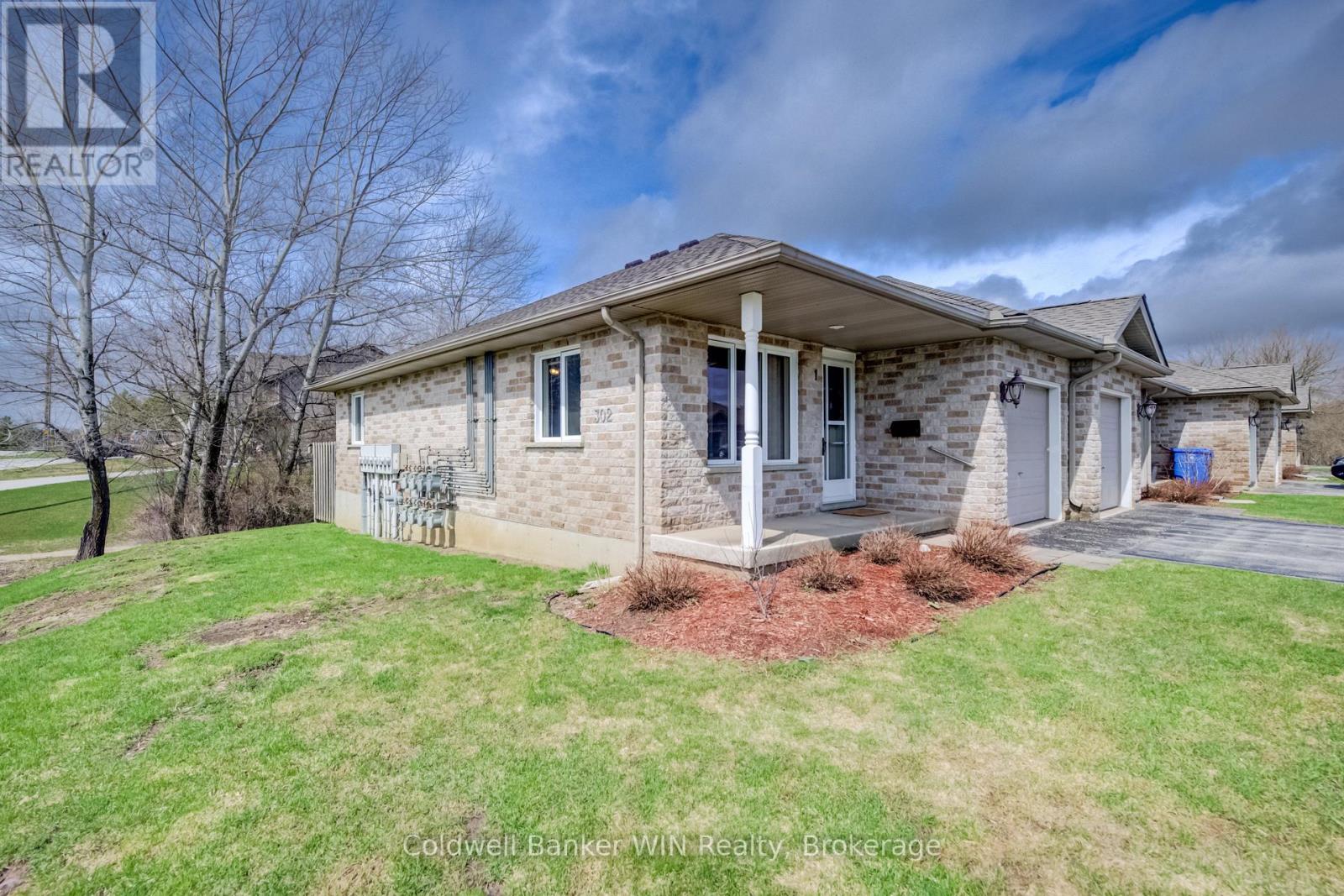 1 - 302 Park Street W, West Grey, Ontario  N0G 1R0 - Photo 2 - X13002352