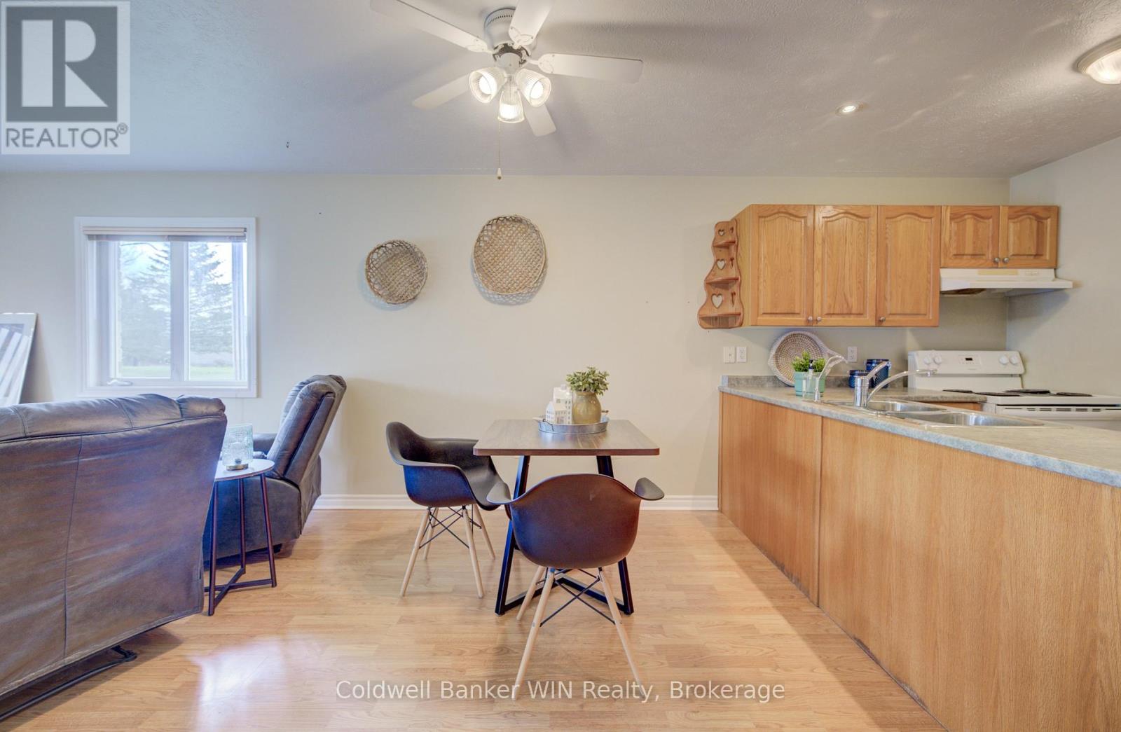 1 - 302 Park Street W, West Grey, Ontario  N0G 1R0 - Photo 7 - X13002352