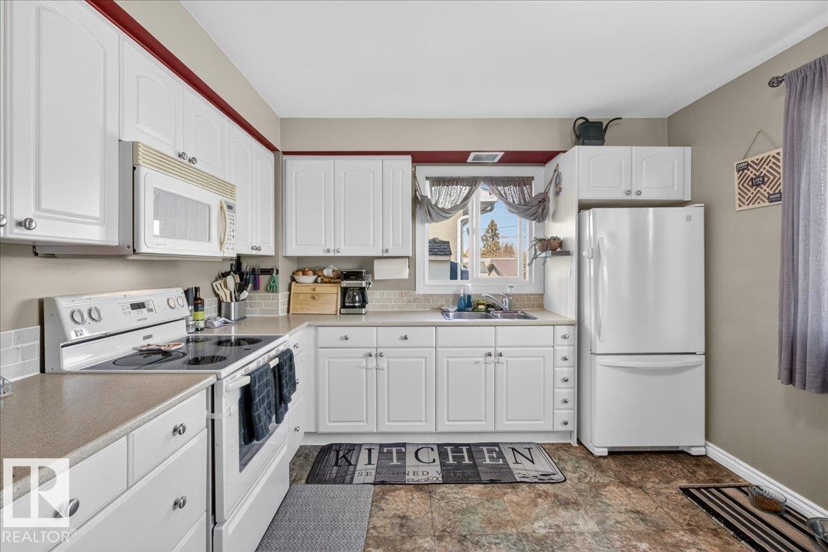 33 Collingwood Av E, Spruce Grove, Alberta  T7X 2A9 - Photo 11 - E4482360