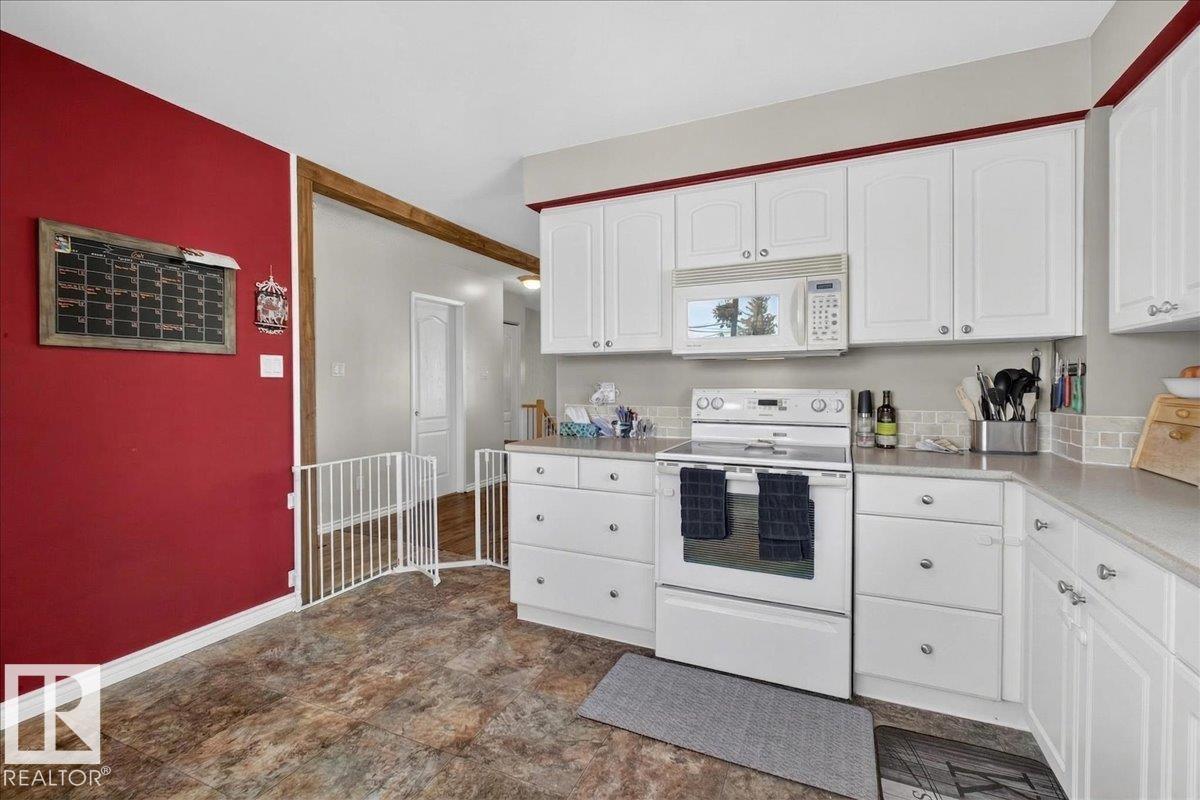 33 Collingwood Av E, Spruce Grove, Alberta  T7X 2A9 - Photo 13 - E4482360