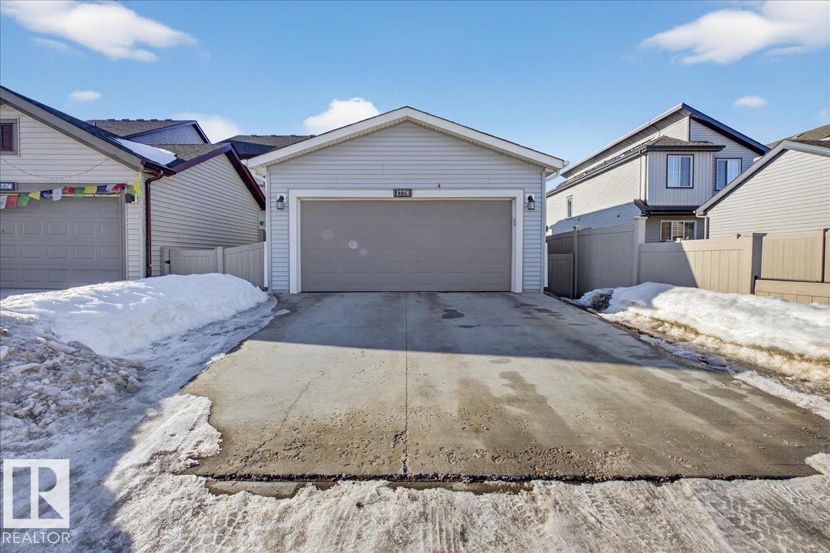 1778 25a St Nw, Edmonton, Alberta  T6T 2H8 - Photo 53 - E4482362