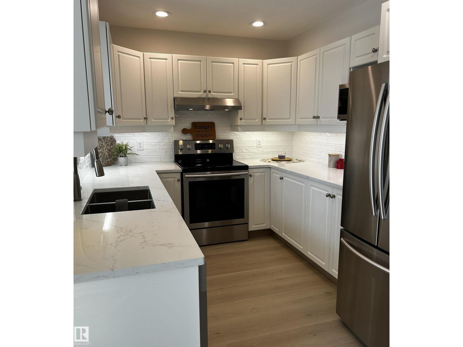 9753 176 St Nw, Edmonton, Alberta  T5T 6B3 - Photo 13 - E4482363