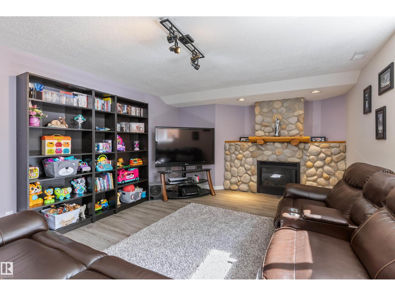 21 Dubonnet Wy, St. Albert, Alberta  T8N 6S4 - Photo 24 - E4482365