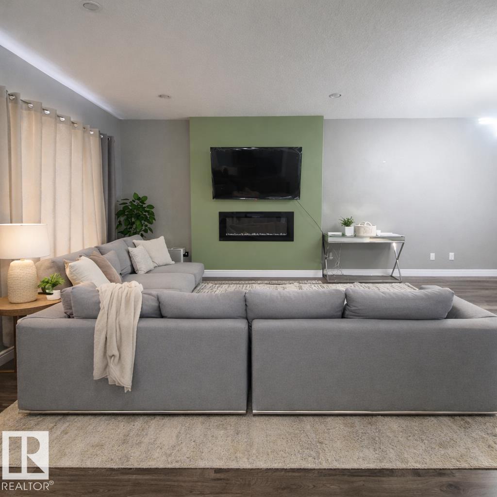 11903 37 St Nw, Edmonton, Alberta  T5W 4Y8 - Photo 4 - E4482366