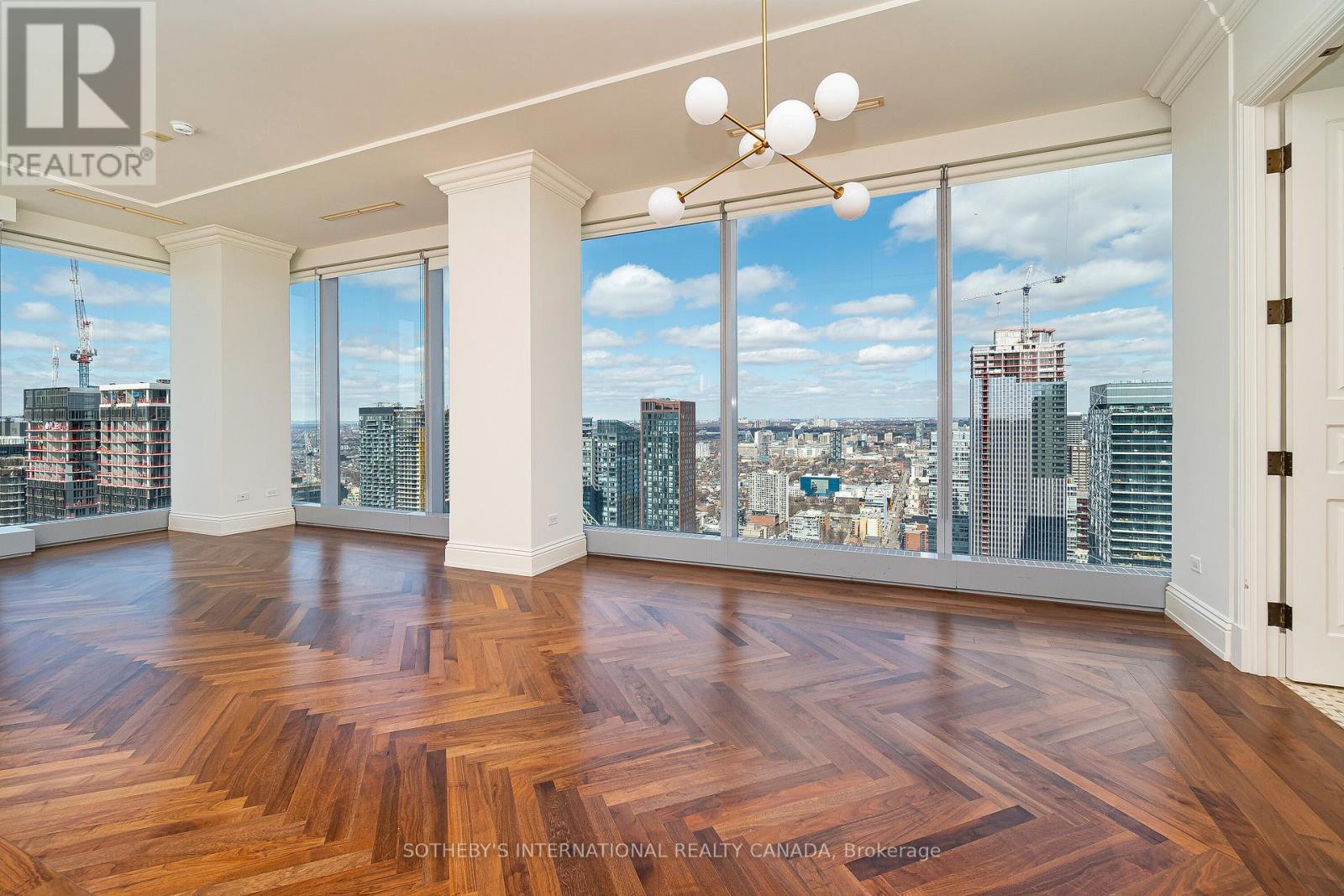 4201 - 183 Wellington Street W, Toronto, Ontario  M5V 0A1 - Photo 4 - C13002074