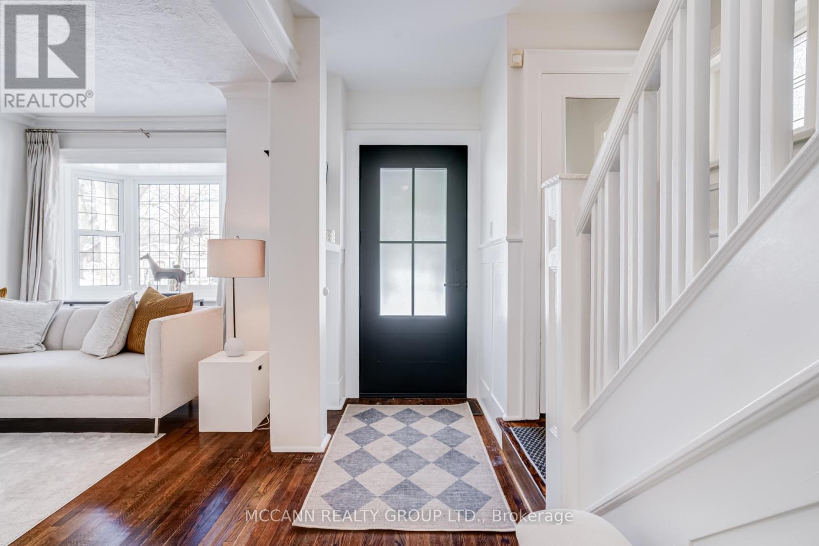 81 Wanless Crescent, Toronto, Ontario  M4N 3C2 - Photo 4 - C13002076