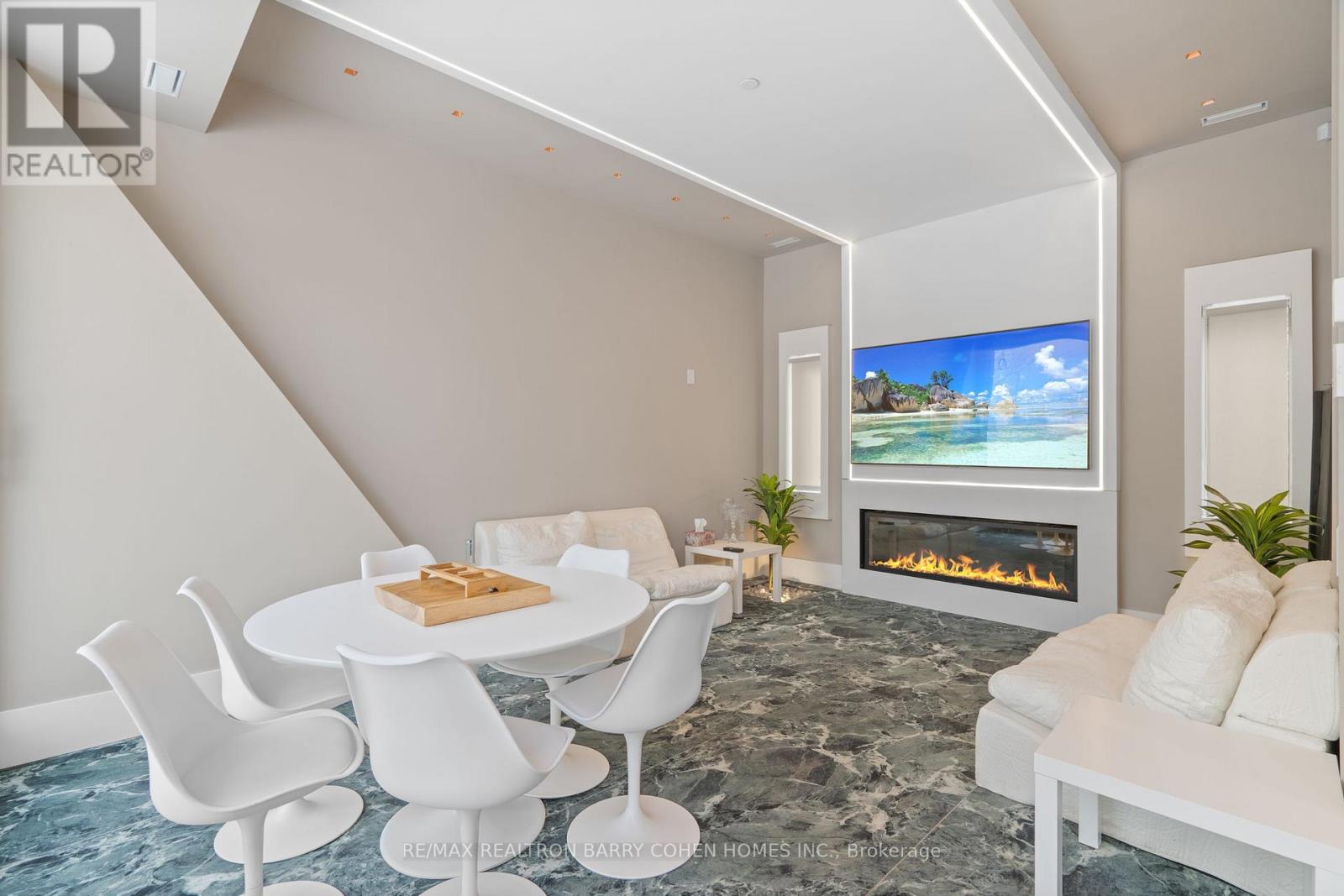 210 Glenayr Road, Toronto, Ontario  M5P 3C3 - Photo 39 - C13002078