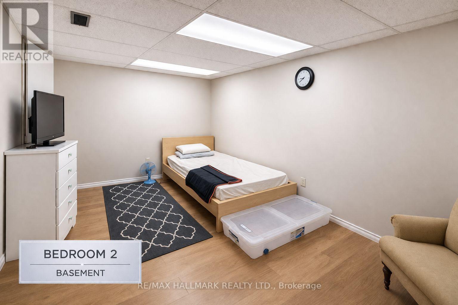 64 Green Bush Road, Toronto, Ontario  M2M 1P3 - Photo 21 - C13002080