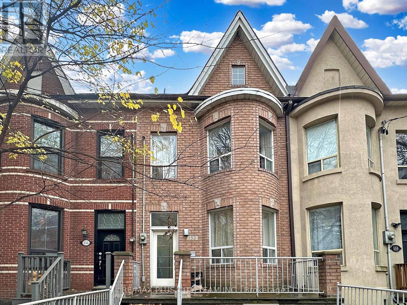 Unknown Address, ,    - Photo 2 - C13002106