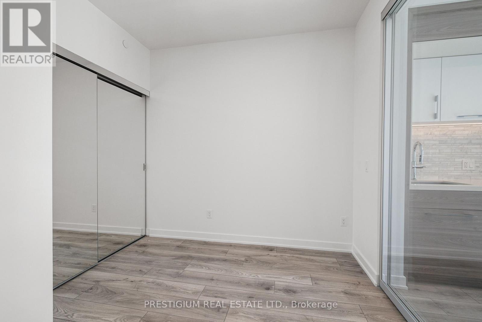 3009 - 29 Green Trail Court, Toronto, Ontario  M2K 0J9 - Photo 7 - C13002176