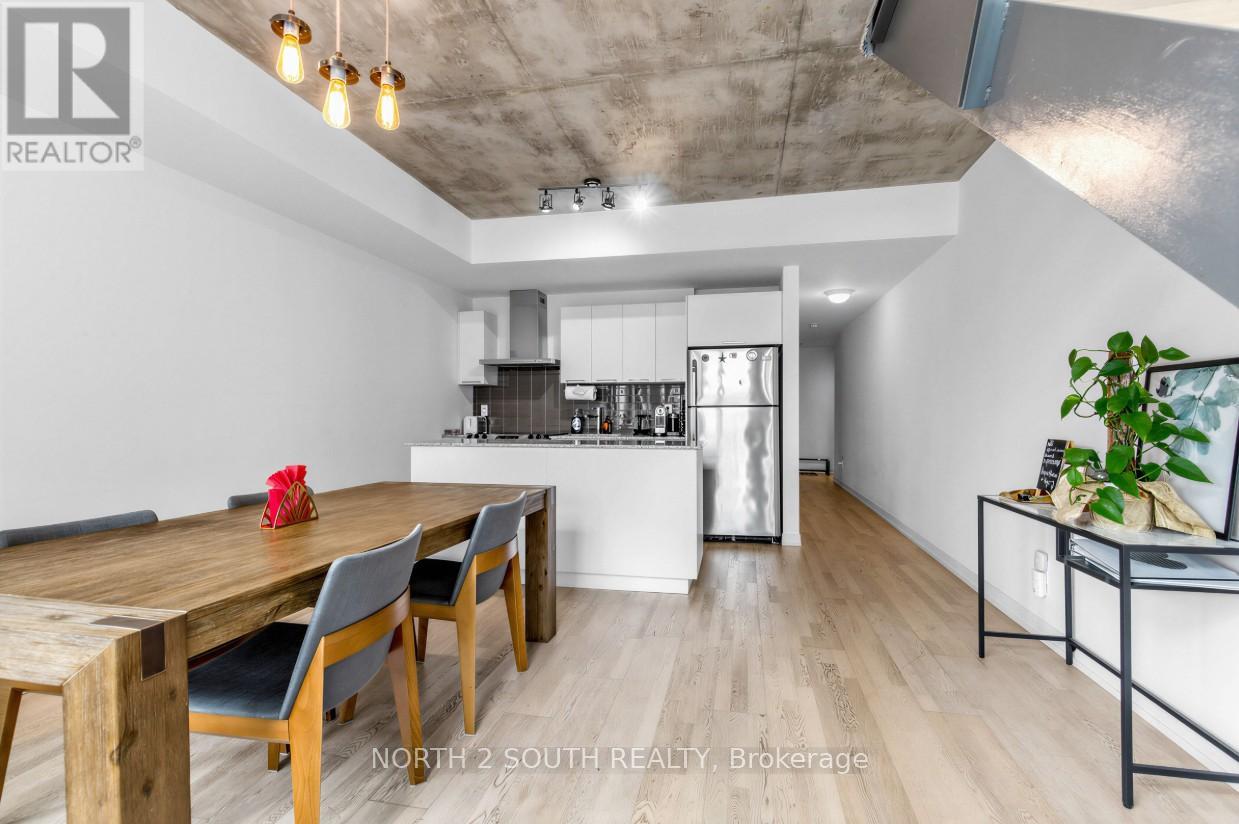 225 - 95 Bathurst Street, Toronto, Ontario  M5V 0H7 - Photo 6 - C13002240