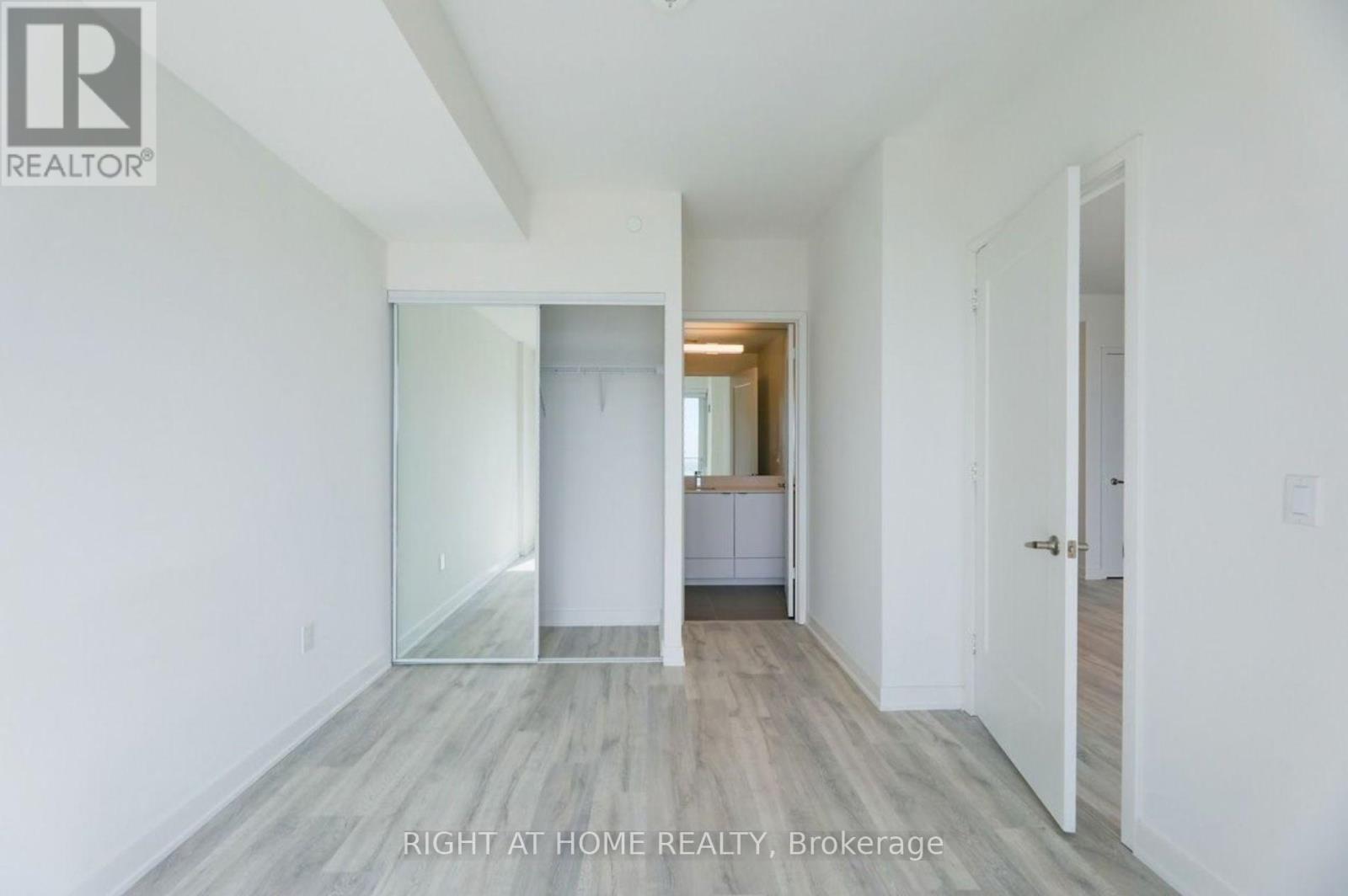 2408 - 70 Princess Street, Toronto, Ontario  M5A 0X6 - Photo 14 - C13002270