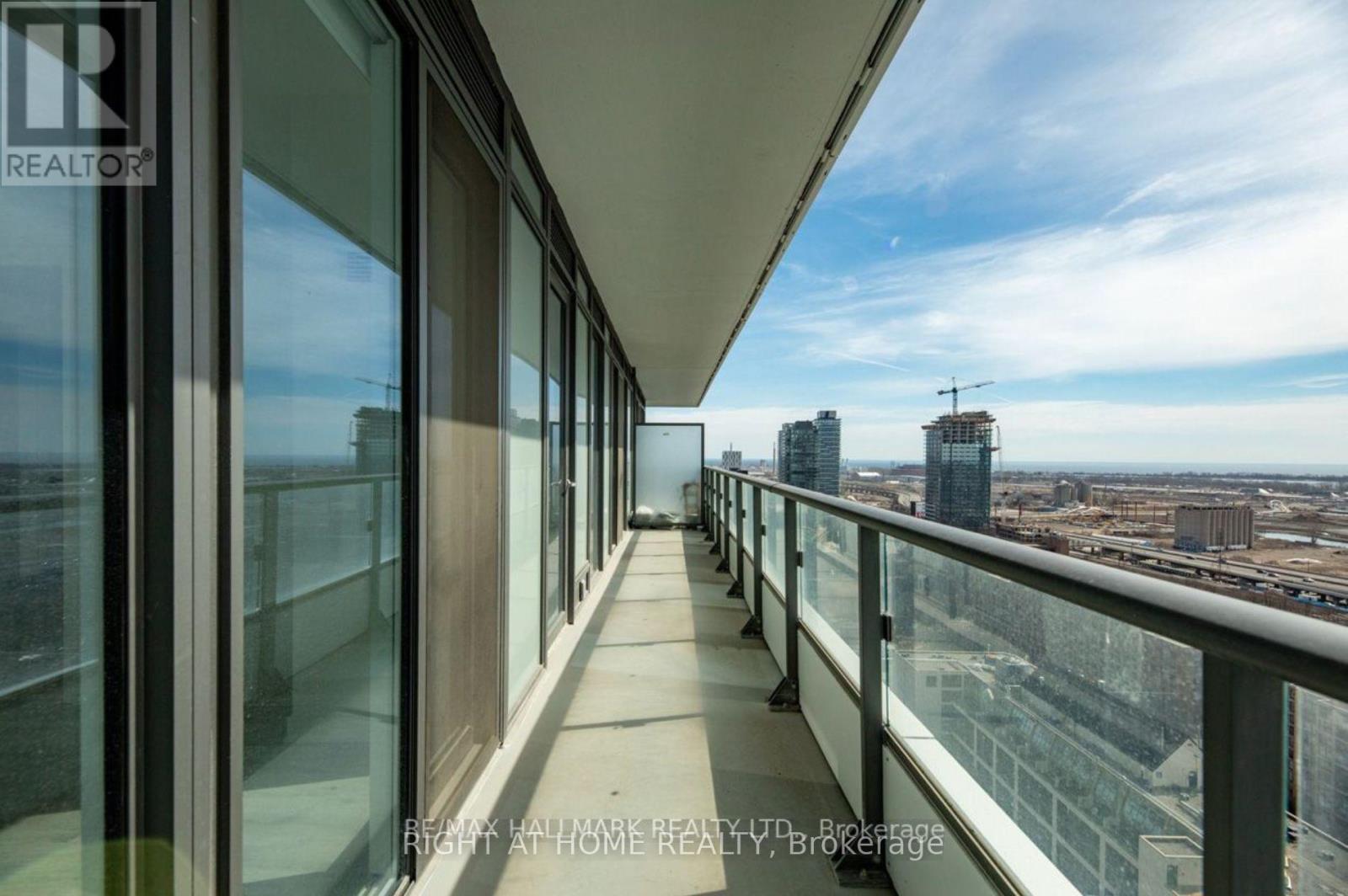 2408 - 70 Princess Street, Toronto, Ontario  M5A 0X6 - Photo 24 - C13002270