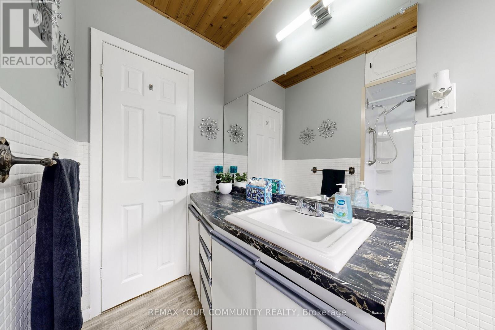 29 Pinemore Crescent, Toronto, Ontario  M3A 1W5 - Photo 35 - C13002326