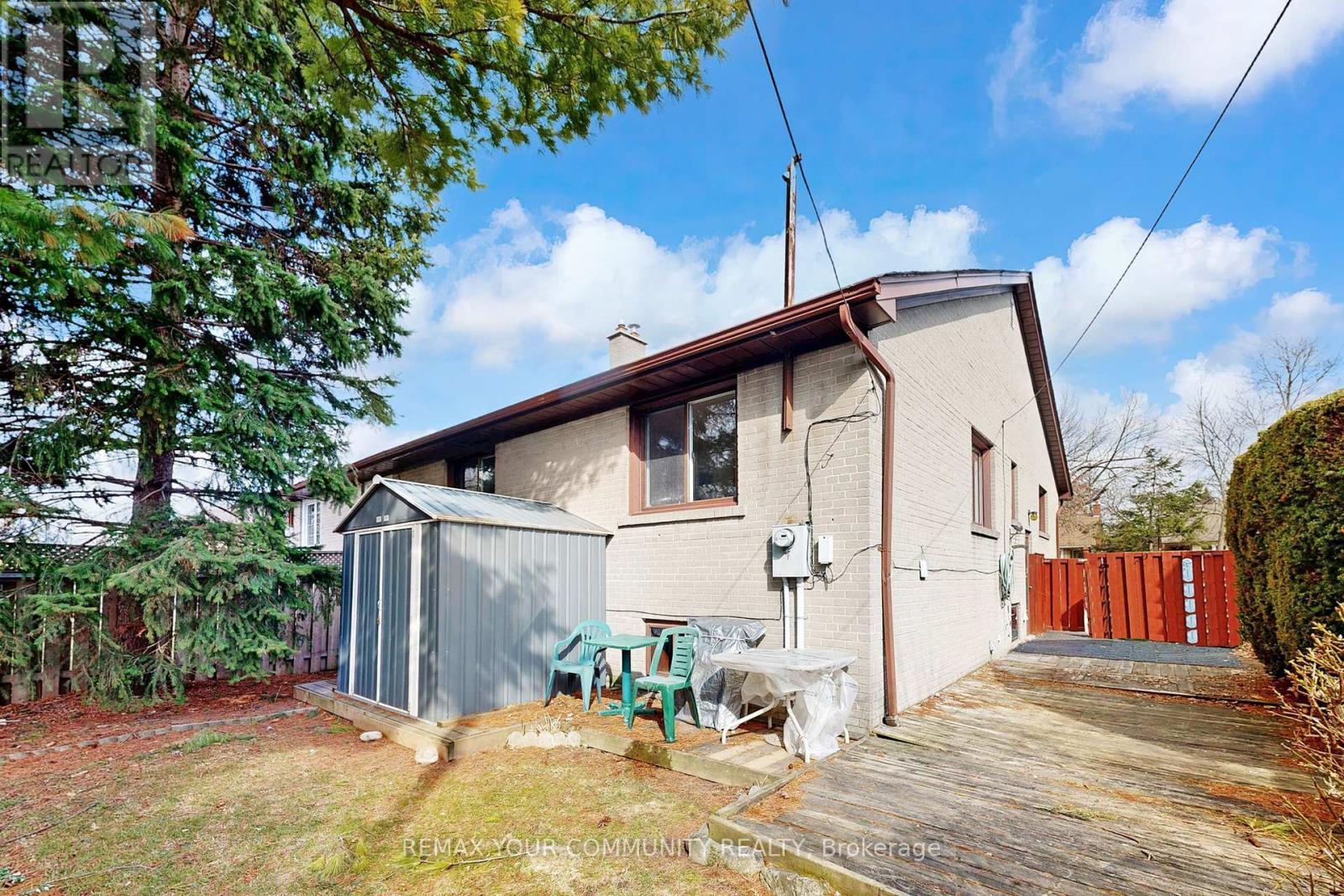 29 Pinemore Crescent, Toronto, Ontario  M3A 1W5 - Photo 43 - C13002326