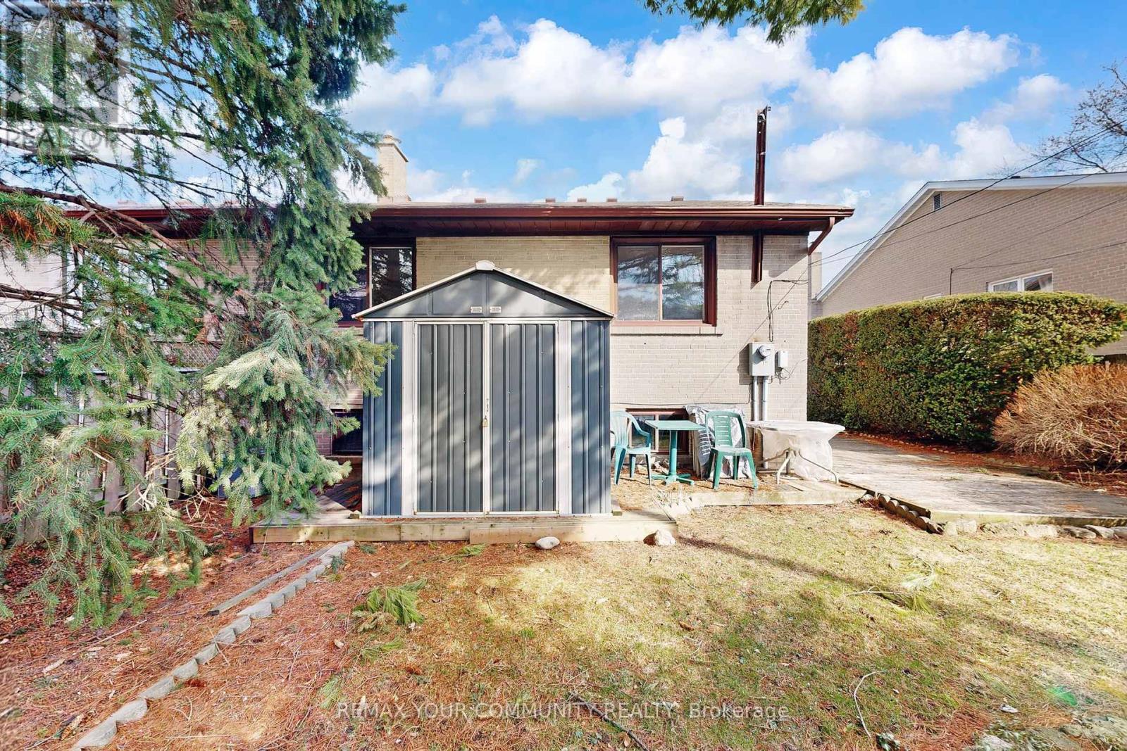 29 Pinemore Crescent, Toronto, Ontario  M3A 1W5 - Photo 44 - C13002326