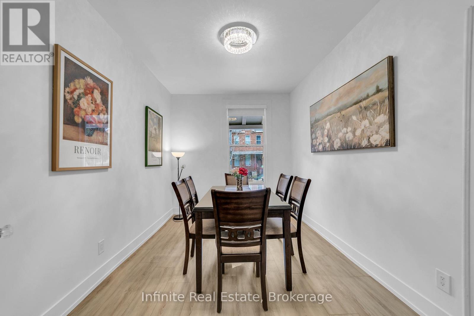 13 D'arcy Street, Toronto, Ontario  M5T 1J8 - Photo 9 - C13002330