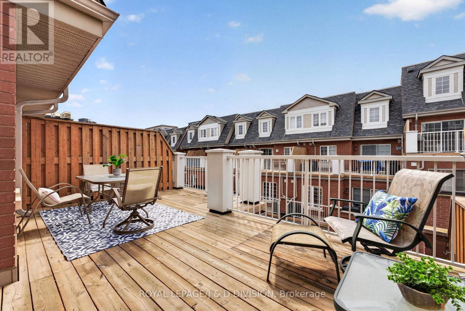 3 - 130 Strachan Avenue, Toronto, Ontario  M6J 3S9 - Photo 8 - C13002356