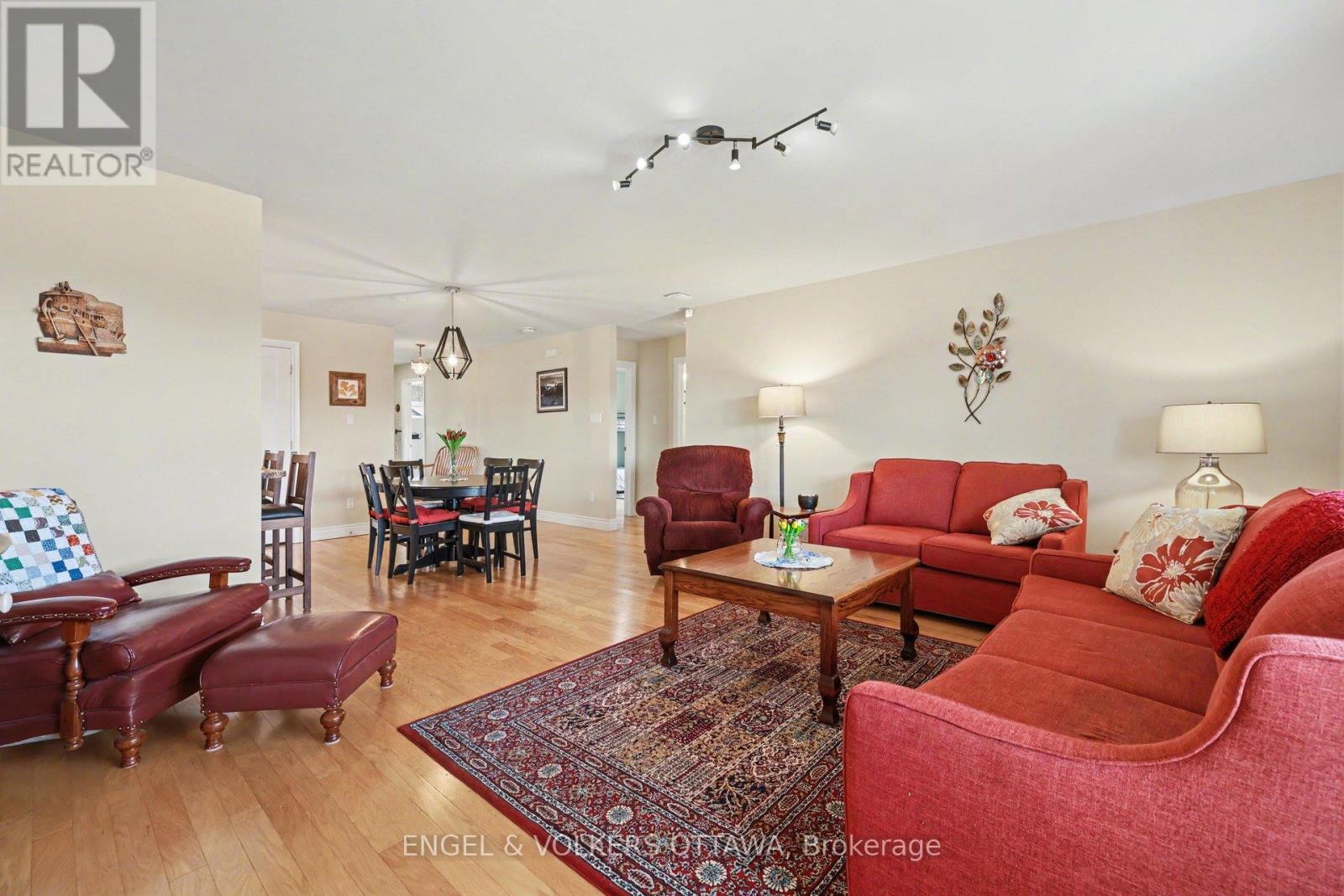 85 Otteridge Avenue, Renfrew, Ontario  K7V 0A1 - Photo 8 - X13002072