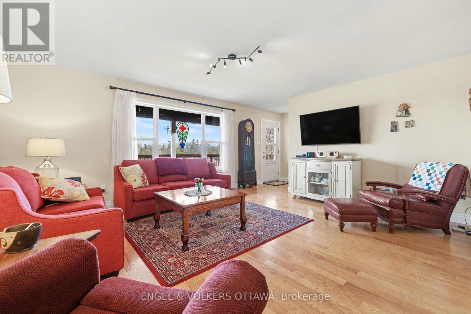 85 Otteridge Avenue, Renfrew, Ontario  K7V 0A1 - Photo 9 - X13002072