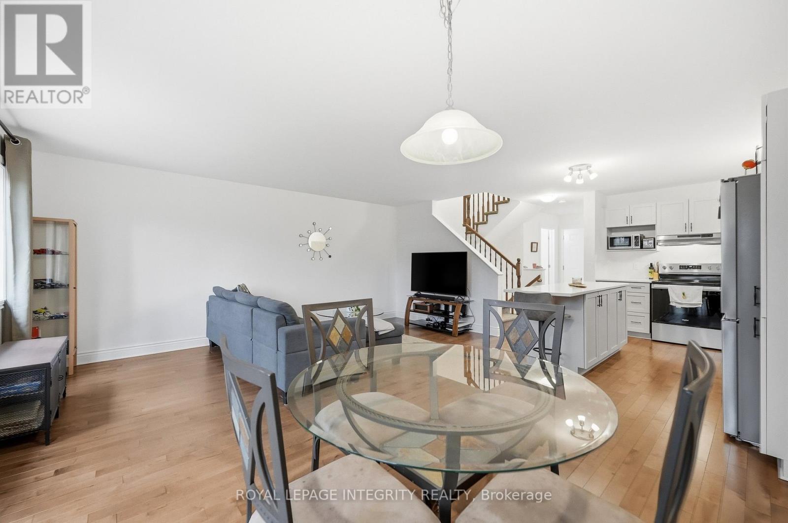 241 Dion Avenue, Clarence-Rockland, Ontario  K4K 0M3 - Photo 13 - X13002202