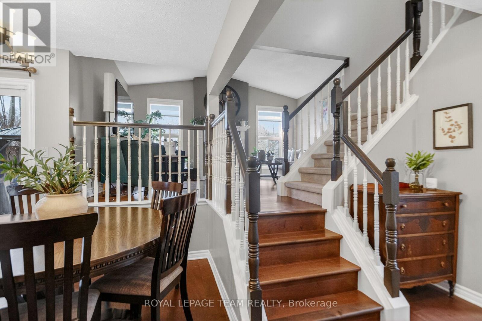 8 Gowrie Drive, Ottawa, Ontario  K2L 2S4 - Photo 19 - X13002234