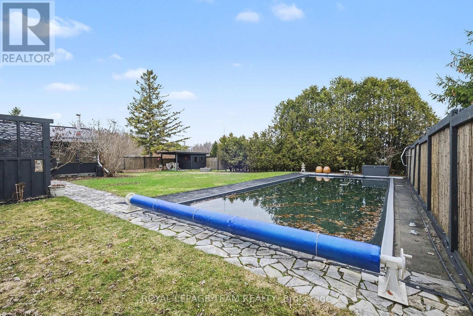 3041 Bridge Street, North Dundas, Ontario  K0E 1W0 - Photo 31 - X13002244